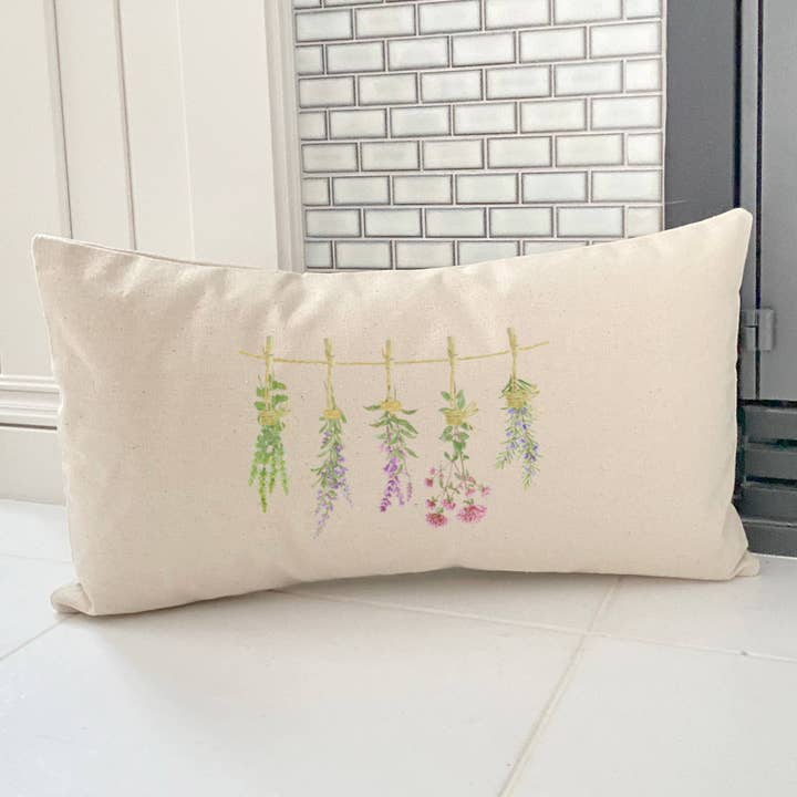 Herbes sur une Ligne - Coussin Rectangulaire en Toile pour la vente par Indigo Tangerine