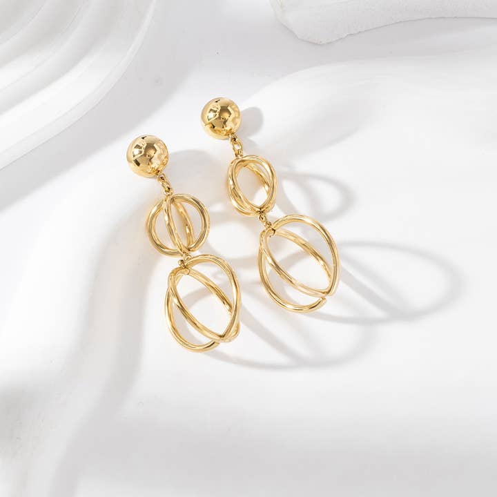 Dangling circle earrings - Léna for wholesale by Lovelika