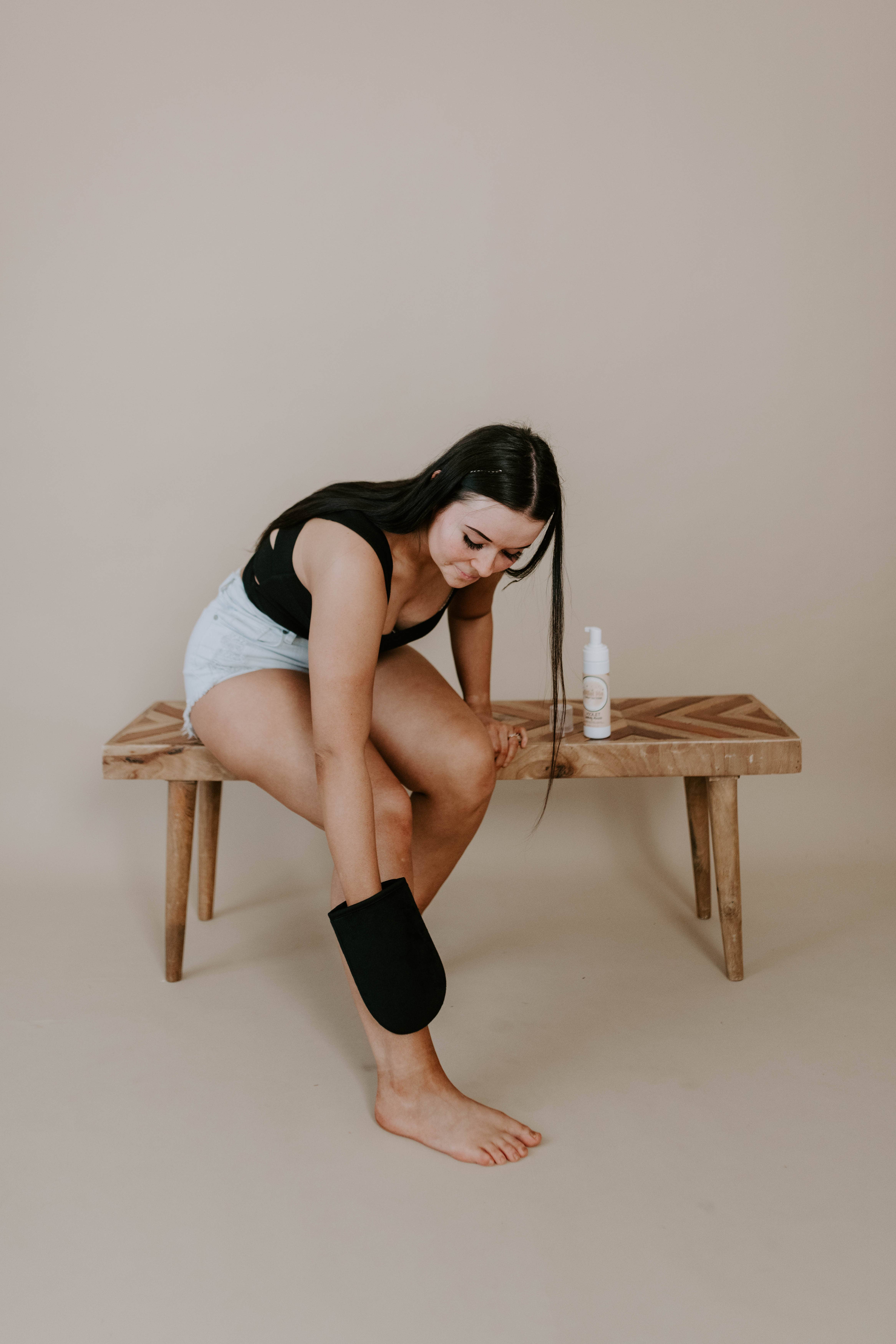 Mist Me Spray Tan Studio - Wholesale Self-Tanner - Violet Dark Self Tanning Mousse3