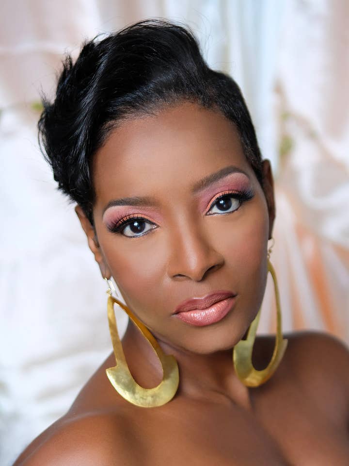 Be my Anchor Earrings for wholesale by Statements by Habibi