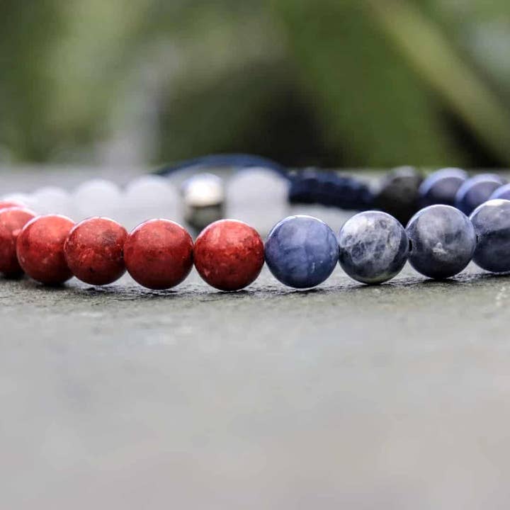 Röd, vit och blå pärlstav diffusor armband för wholesale av SoeL Beads