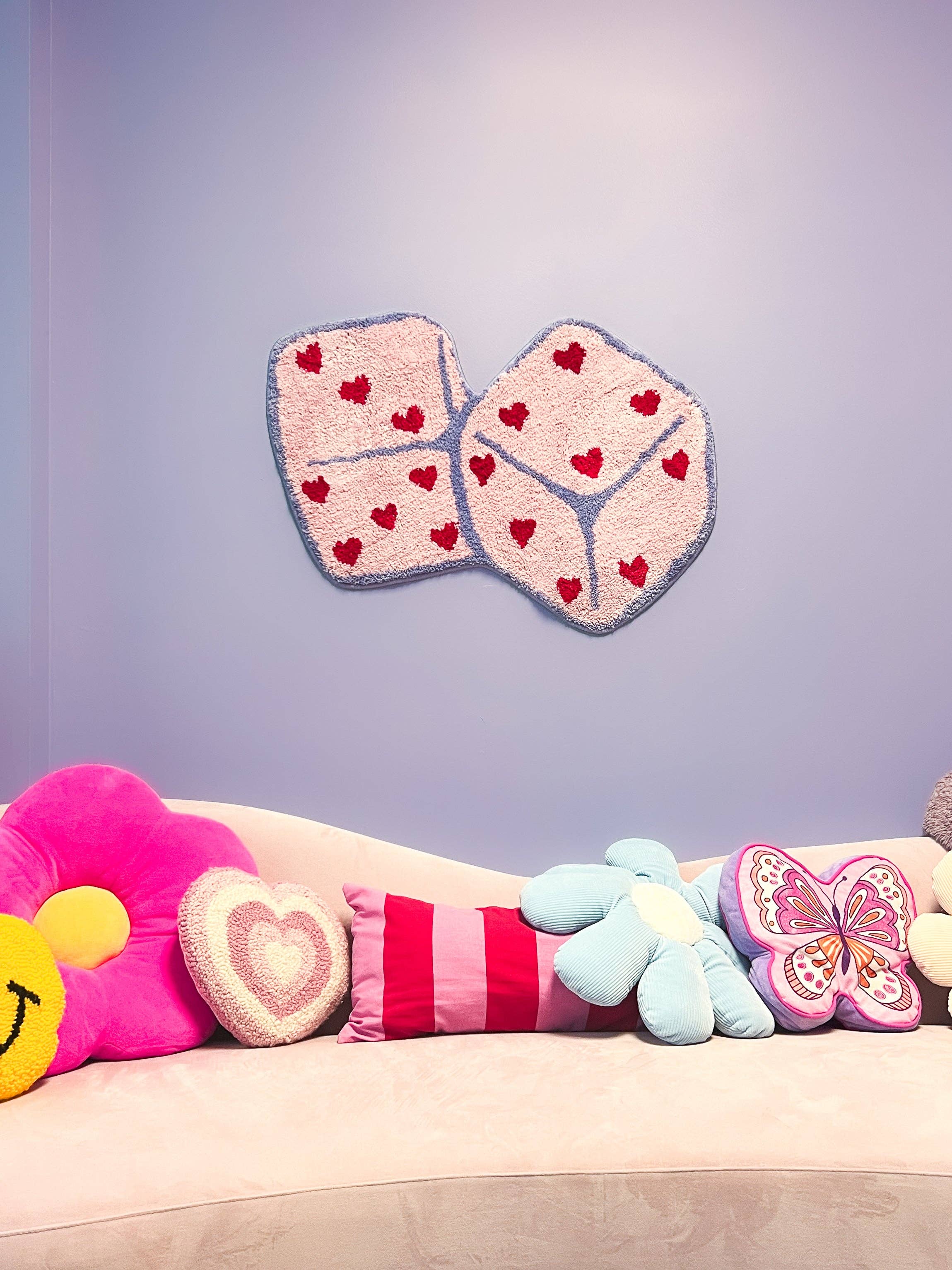 A Shop of Things – wholesale Matta – Rosa matta med tärningar och hjärtan1