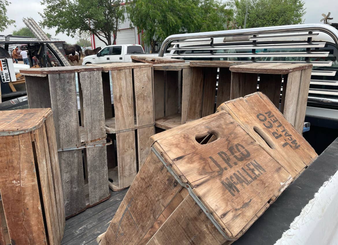 My Amigos Imports - Vente Boîtes décoratives - Caisse en bois d'agrumes antique - Vintage - Années 1940 - 15x26x13H pouces6