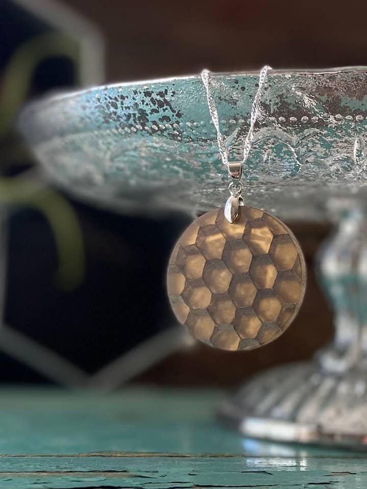 Pingentes Médio Madeira, Resina, Colmeia por atacado de Alchemy Jewelry