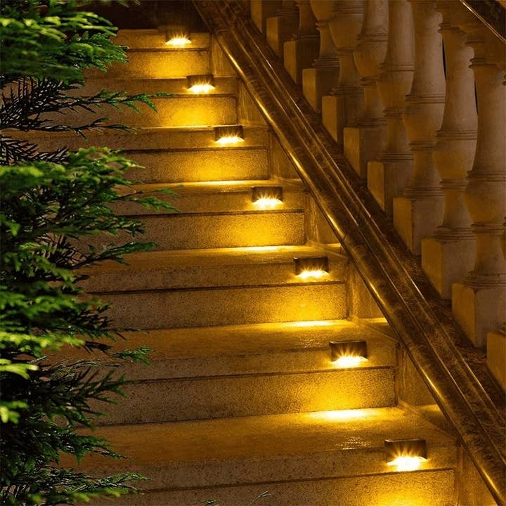 BRECK + FOX - Wholesale Outdoor/Lawn Light - Solar Waterproof Stair Lights3