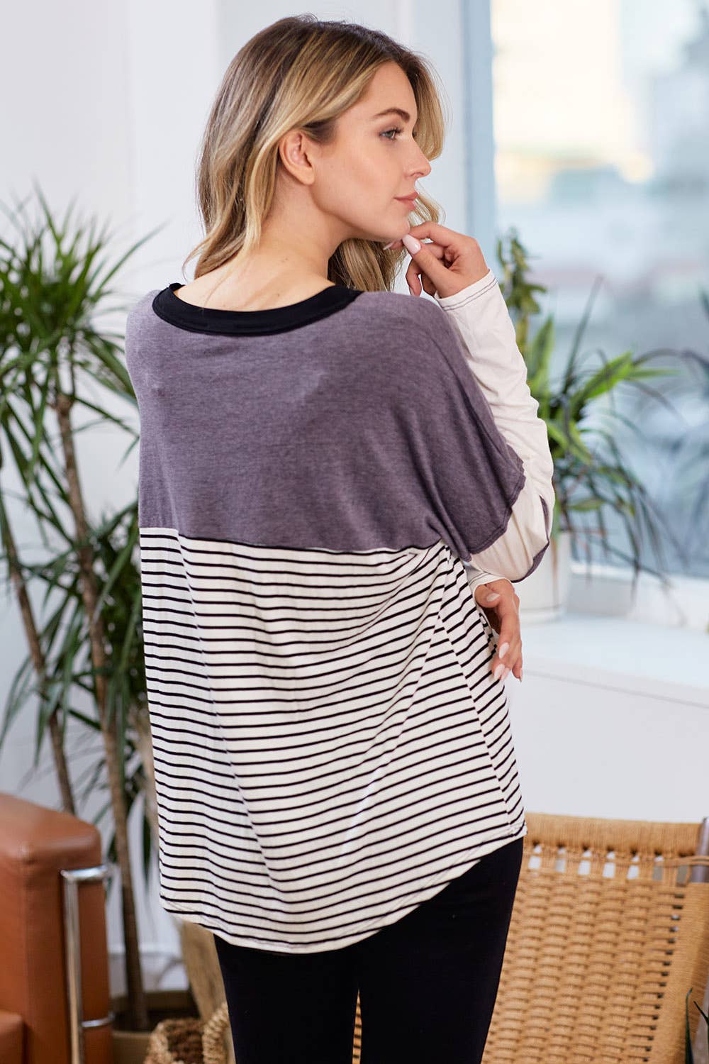 lovely melody - Wholesale Knit Top - Women's - LMT2596-Erika Colorblock Knit Top7