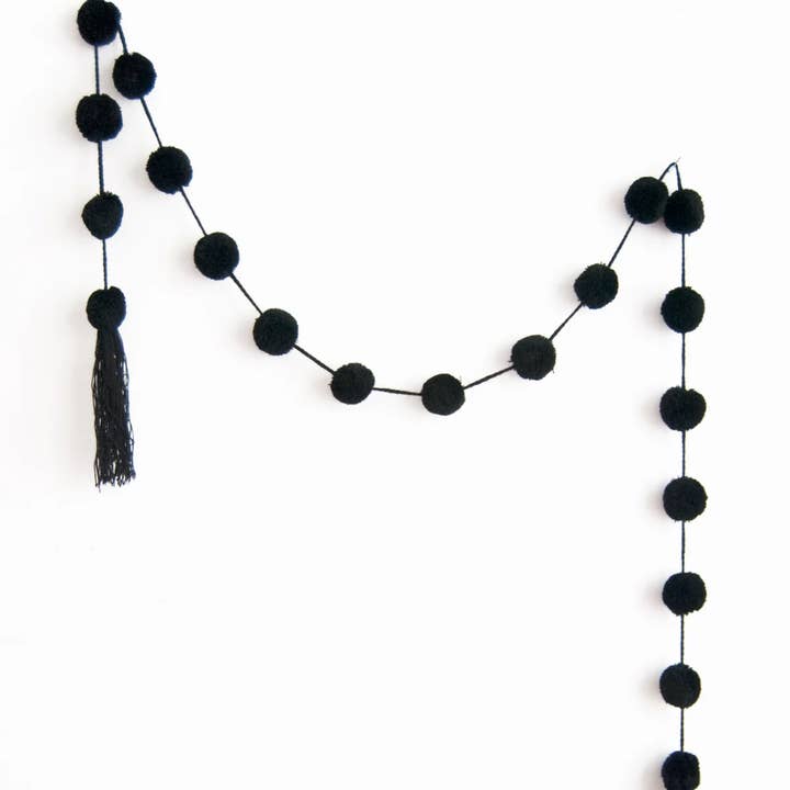 Jitana - Wholesale Bunting/Garland - Pom Pom Garland