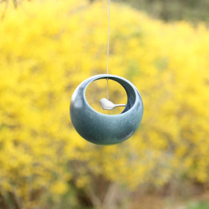 Cōppa Cōllaborative LLC - Wholesale Bird Feeder - Birdie Bird Feeder4