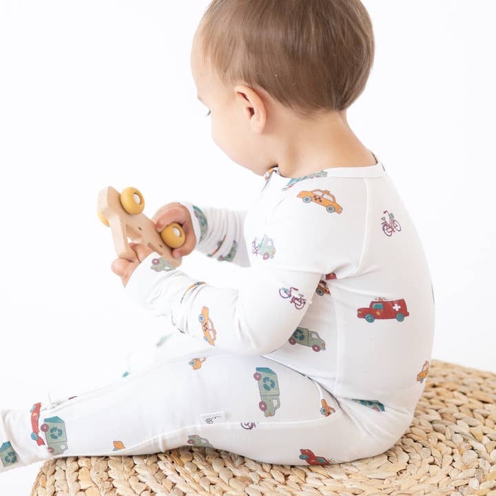 bug + bean kids - Wholesale Jumpsuit - Baby - Bamboo 2-Way Convertible Zip Romper | Rush Hour1