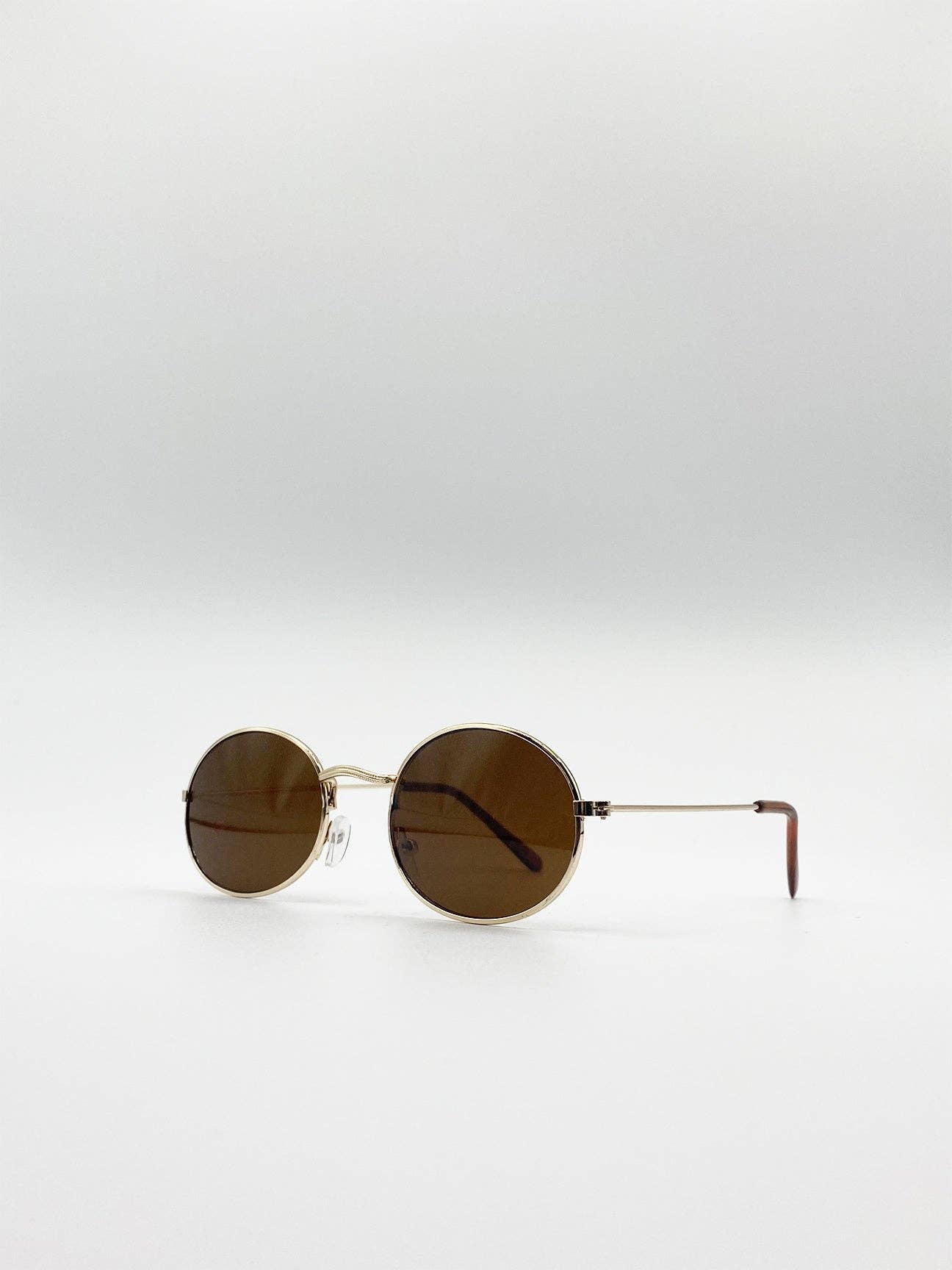 AFA COLLECTIVE - Wholesale Sunglasses - Women's - Round Metal Frame Sunglasses in Brown2