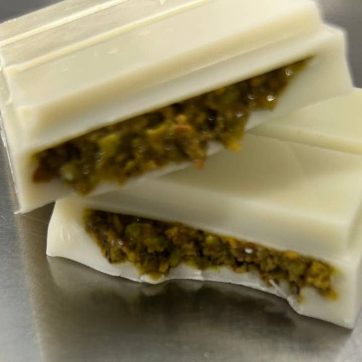 Italian White Chocolate Dubai Pistachio for wholesale by UPSCALE FREEZE