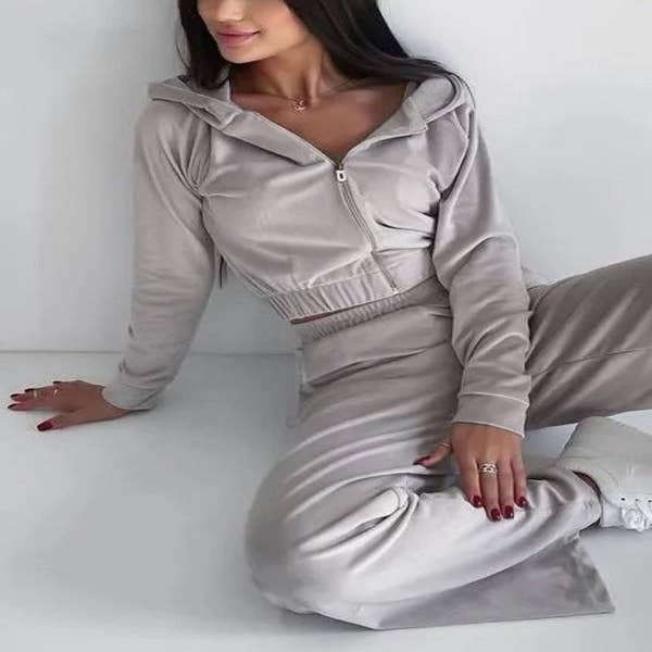 Purchase Wholesale fall pajama sets. Free Returns & Net 60 Terms on Faire
