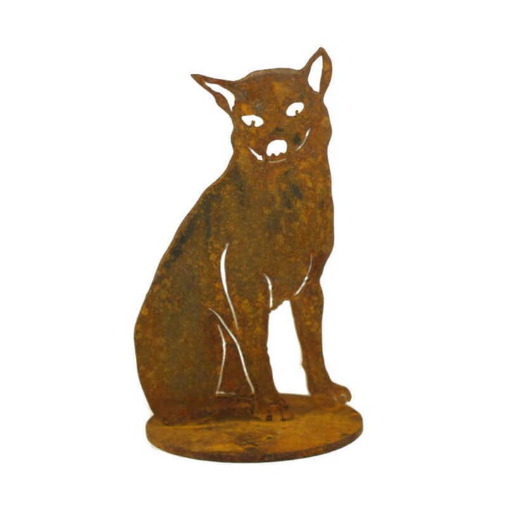 Sittende Dingo To Havekunst for engroshandel hos Overwrought