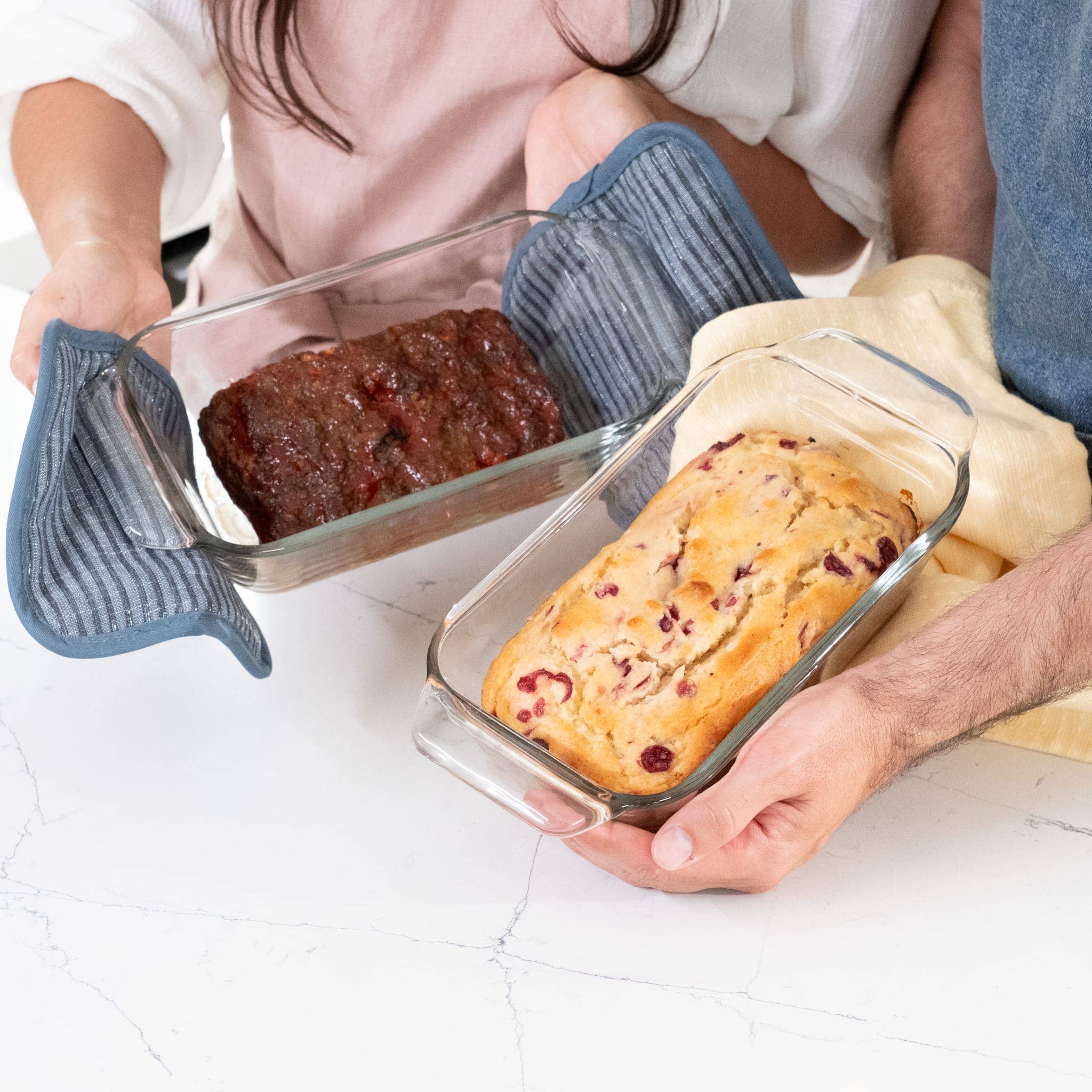 Libbey - Wholesale Baking Dish - Libbey Baker’s Premium Glass Loaf Baking Dish Set of 2, Stackable Bakeware with GreatGrip Handles, Durable Glass Bread Pans2