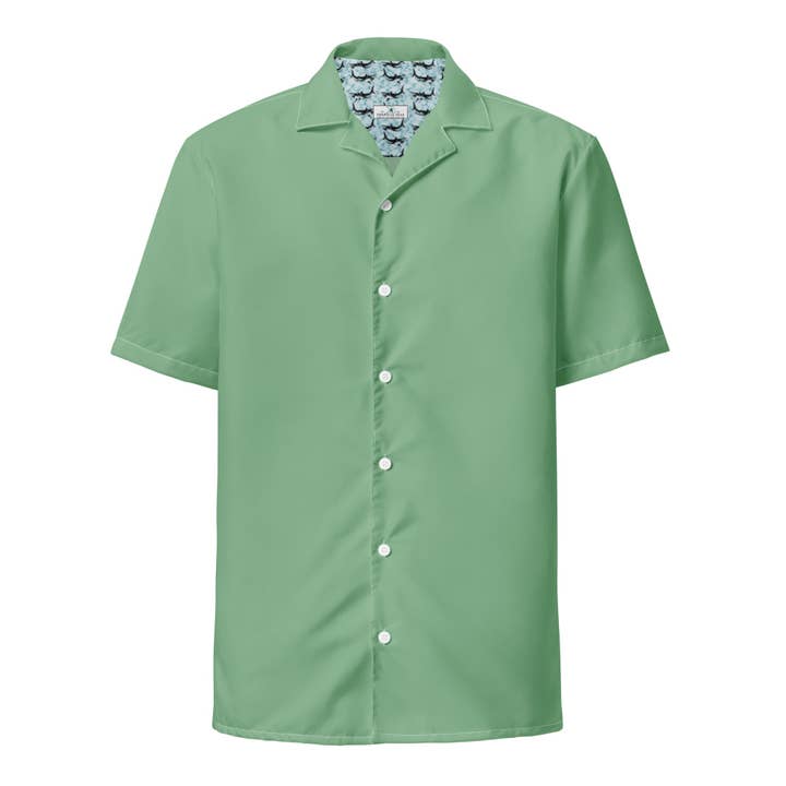 Chemise de camp boutonnée vert palmier sans étiquette pour la vente par Tropical Seas Clothing