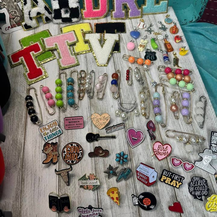 Crazy Heifers Wholesale - Wholesale Belt Bag - Women's - Belt Bag Starter Kit7