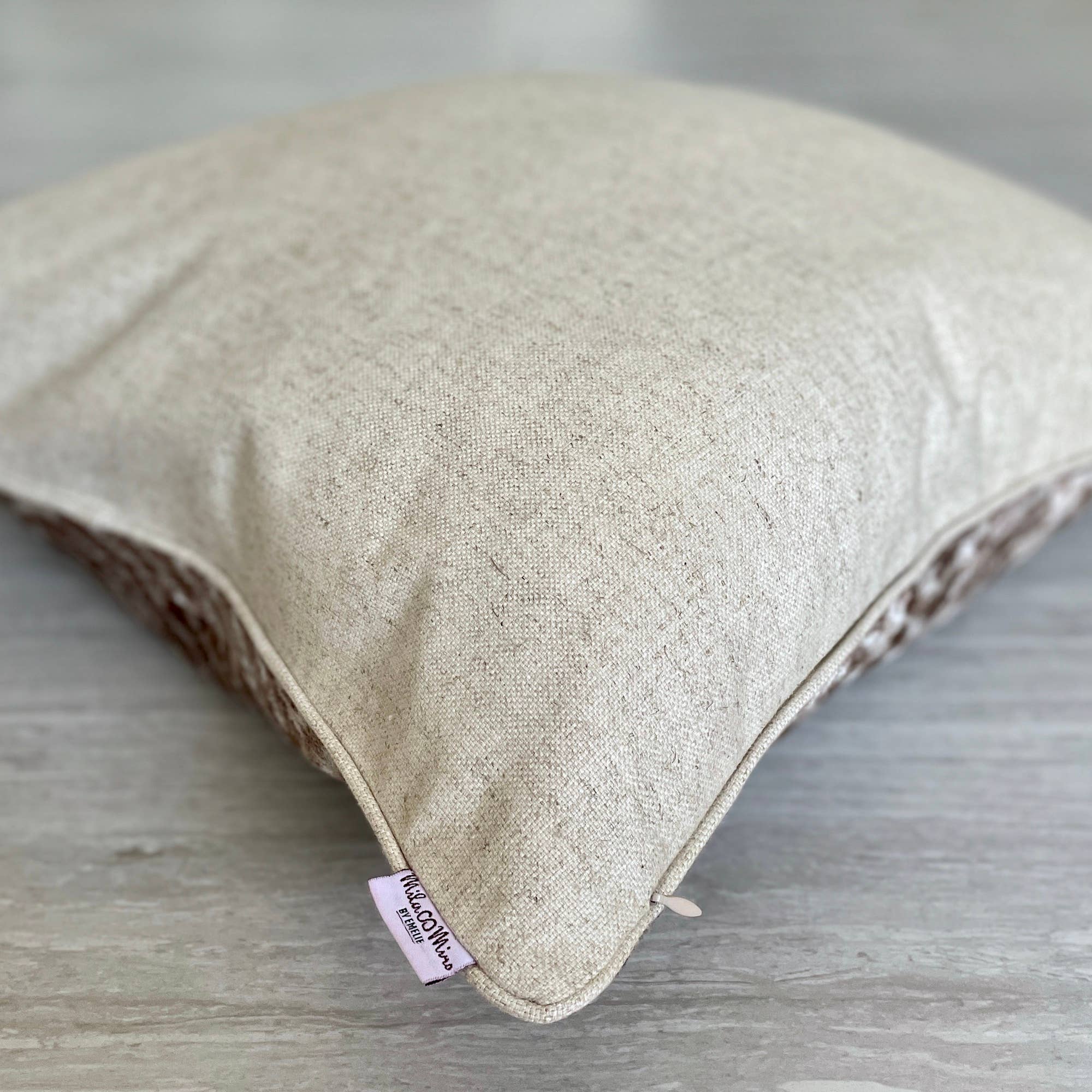 Mila∞Miro by Emelie - Wholesale Throw/Decorative Pillow - Velvet Ikat Cushion Beige Zebra | Velvet Ikat Pillowcase3