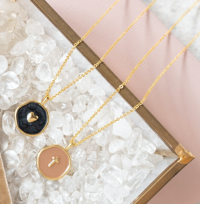 Splendid Iris - Wholesale Pendant/Charm Necklace - Tiny Heart Necklace6