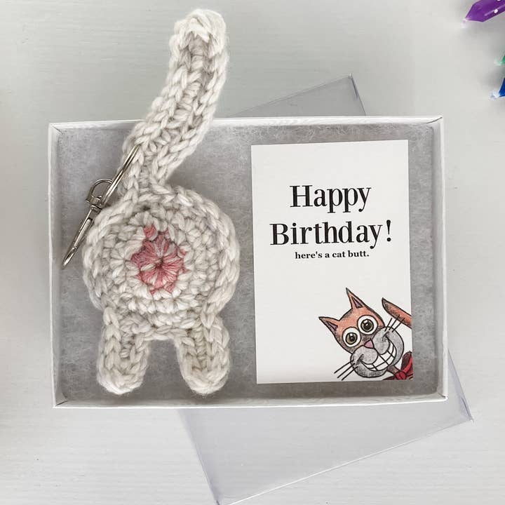 White Cat Butt Keychain Birthday Gift with Cat Card for wholesale by Knot By Gran'ma