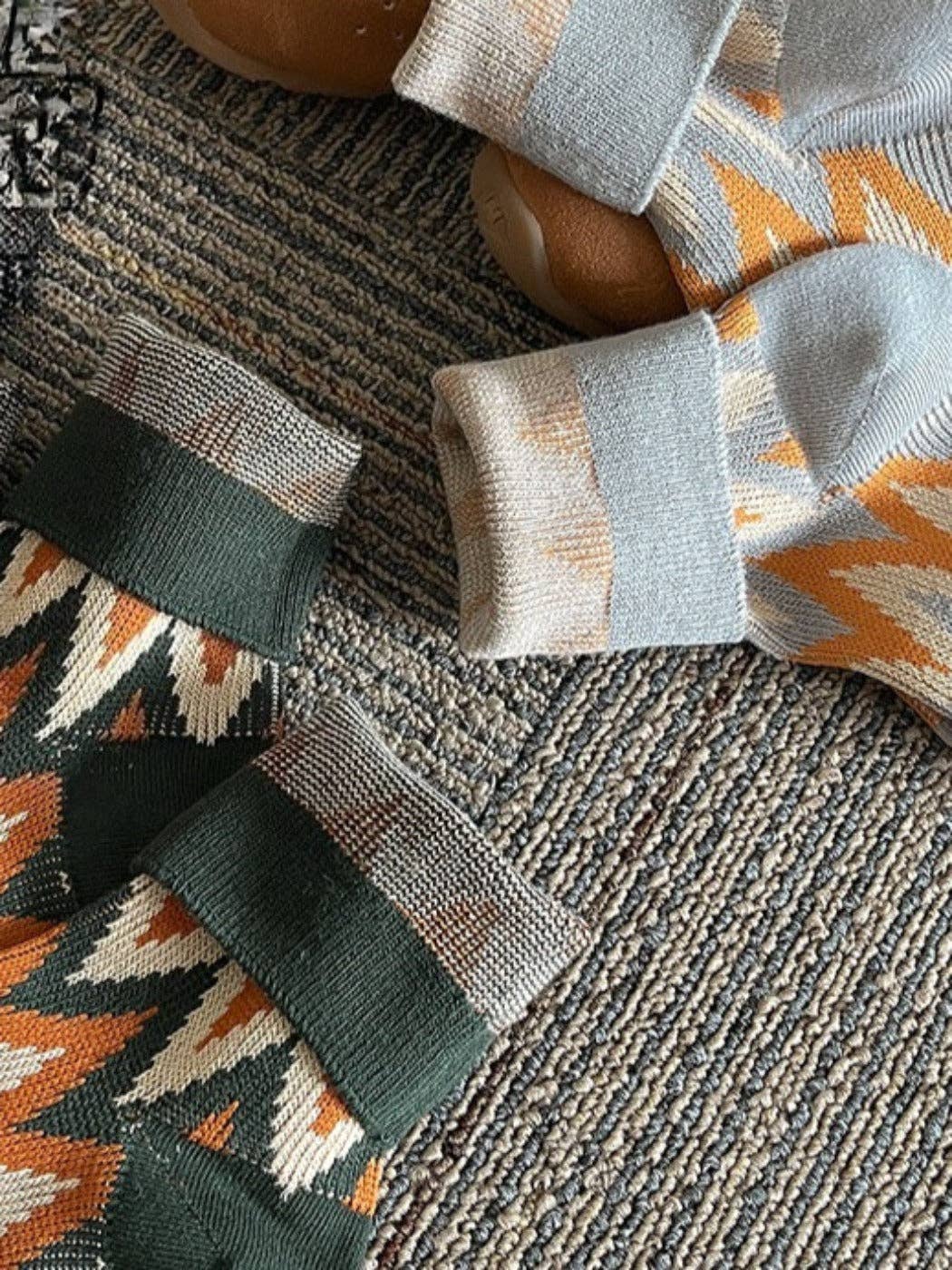 Funkyrel® Atzbranding Limited - Wholesale Socks - Women's - Rufia - Vintage Fashion Thick Mid-Calf Socks9