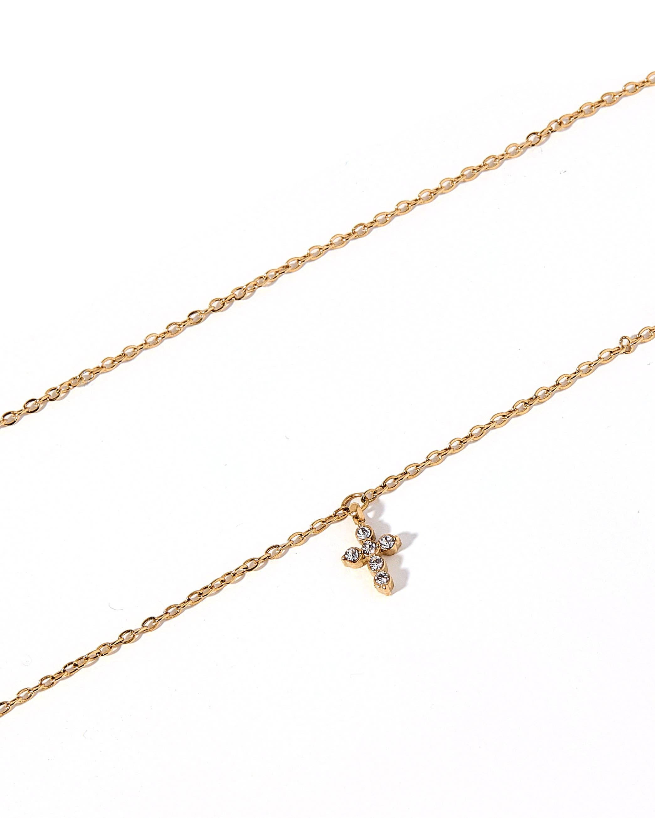 LINNY CO - Wholesale Pendant/Charm Necklace - Necklace - Carly Cross Gold2