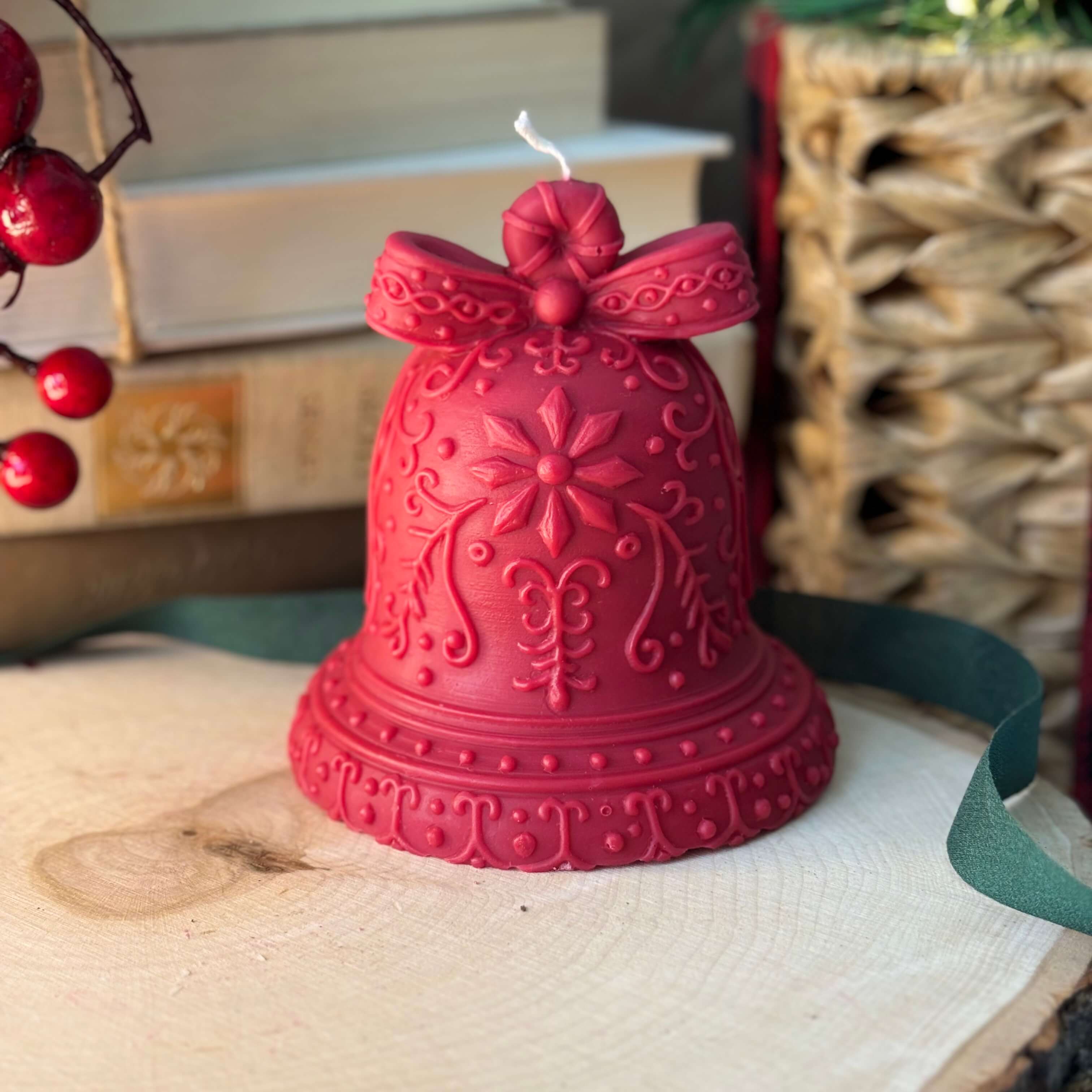 OH MY BOX - Wholesale Pillar Candle - Christmas Bell Candle | Festive Holiday  Decor4