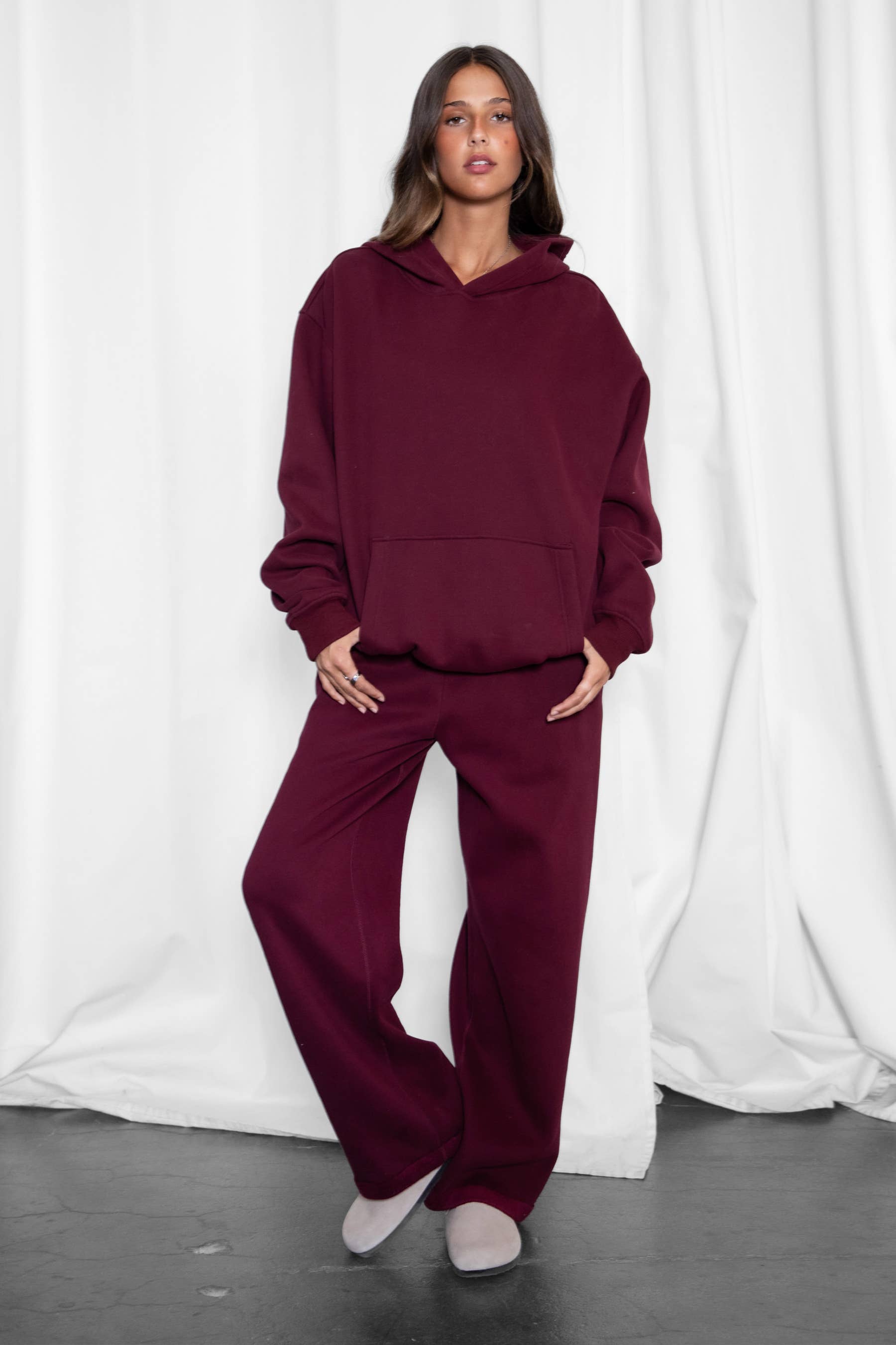 TICTOC - Wholesale Lounge Sweatpants/Joggers - Women's - LANI Cloud Fleece Wide Leg Sweatpants Stretch Waist & Pocket21