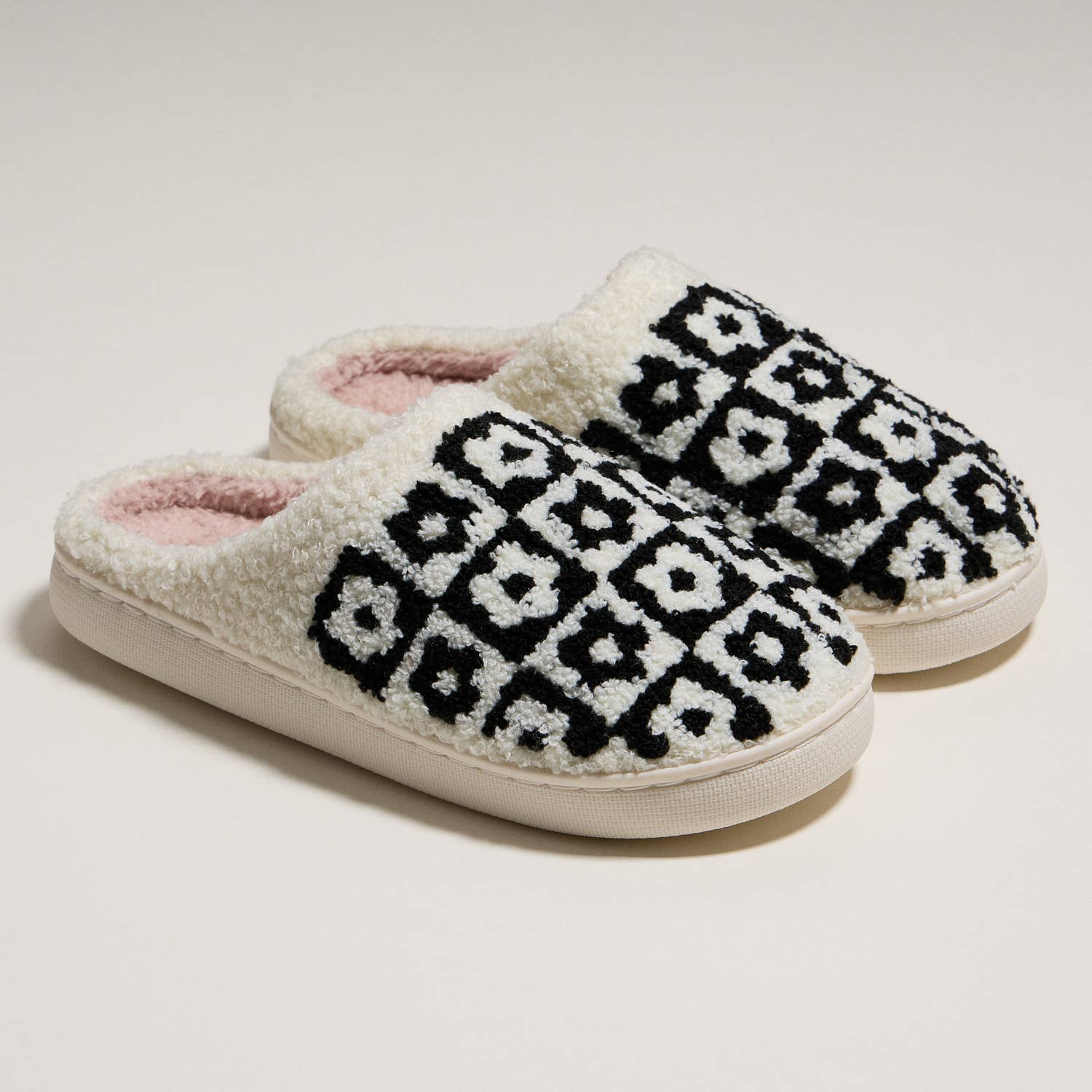 Frem - Vente Chaussons – femme - Chaussons d'intérieur élégants à blocs de couleur florale7