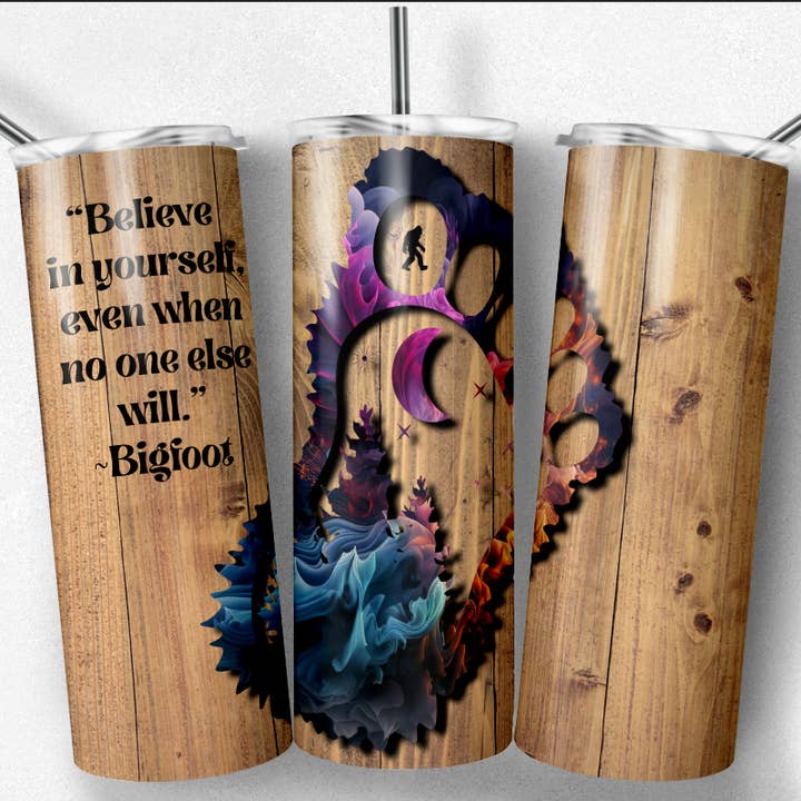 Gobelet Bigfoot, Gobelet Sasquatch, Gobelet Skunk Ape pour la vente par So Peachy Designs