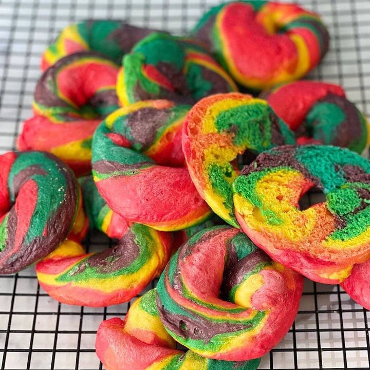 FarmSteady - Wholesale DIY Food Kit - Rainbow Bagel Making Kit