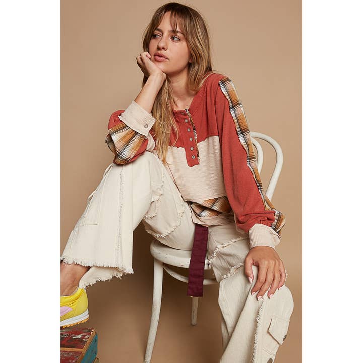 Pol Clothing - Wholesale Knit Top - Women's - Round neck long sleeve plaid knit top SALE