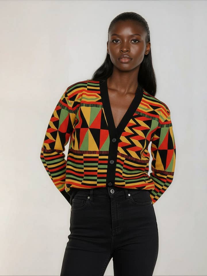 Cardigan Imprimé Inspiré de l'Afrique pour Femmes Sawa – Léger, Extensible et Élégant pour la vente par DUA MENKA