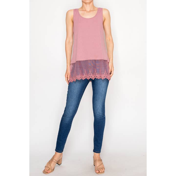 Blød afslappet tanktop med delikat blomsterblondekant - 501-T08DUSTY ROSE for engroshandel hos Origami Apparel ~ Lace and Crochet inspired