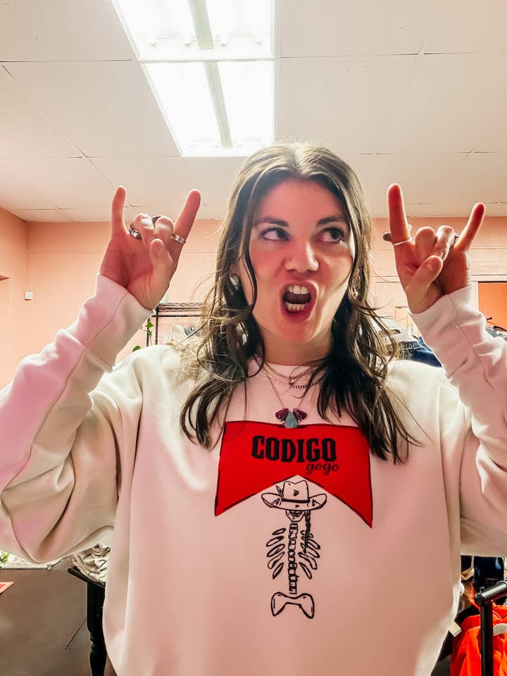 Felpa Girocollo Codigo per la vendita all'ingrosso da parte di SRM Custom Art & Design