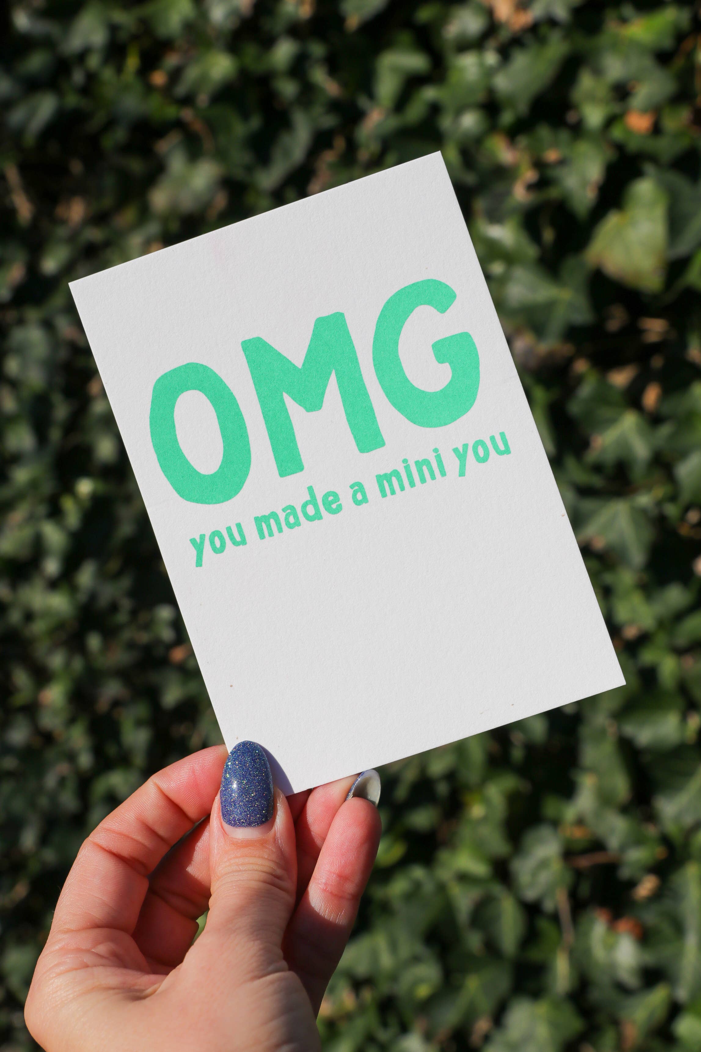 Studio Inktvis – wholesale Baby card – Omg You Made You A Mini Green Risograph Postcard1