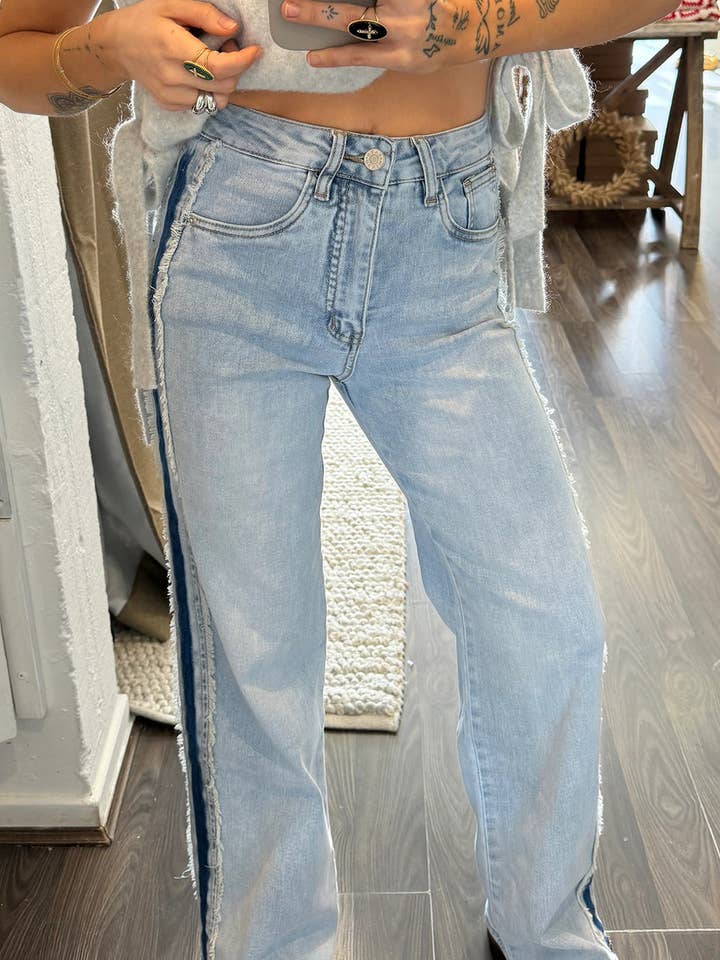 Beau Blue Kontraststribe Patchwork Flossede Jeans for engroshandel hos Suhkasana