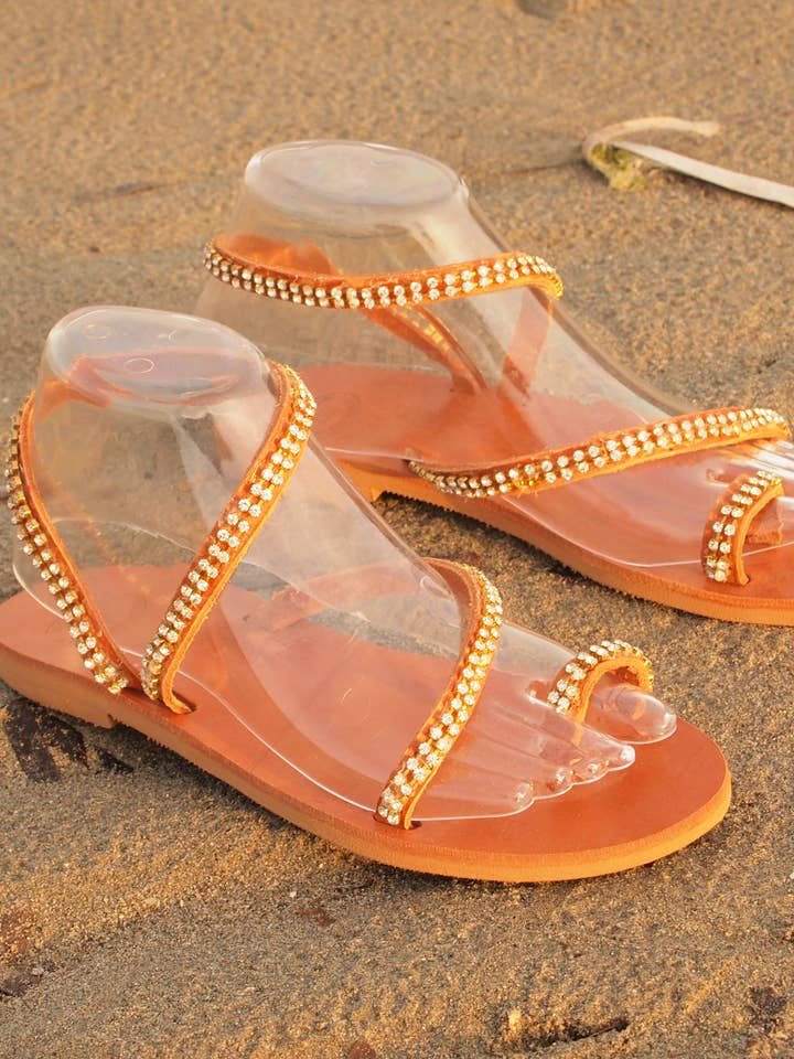 Sandales en cuir grec avec cristaux Swarovski Hera pour la vente par SIBYLLADELPHICA