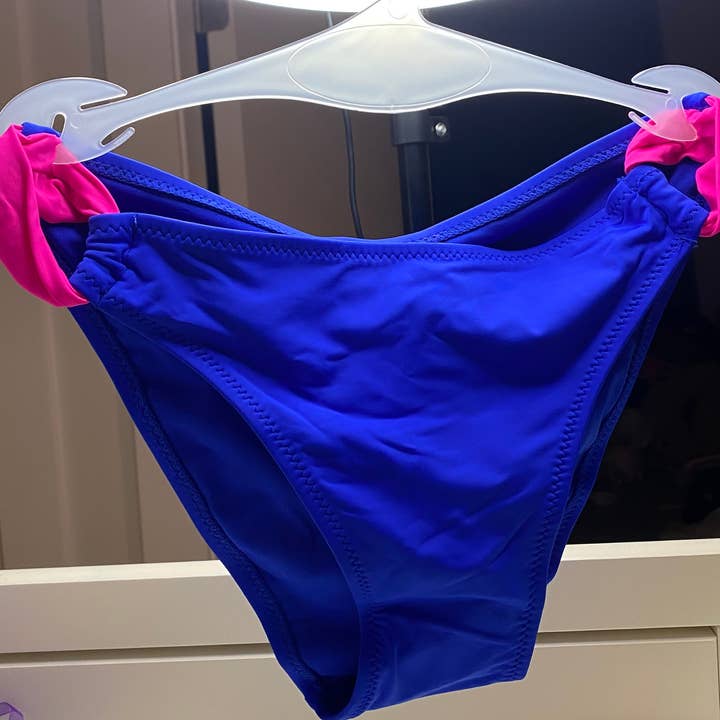 LAZYDAISYSWIMWEAR – wholesale Two-piece swimsuit – Women’s – Spectrum Serenity Bikini Ensemble Set8