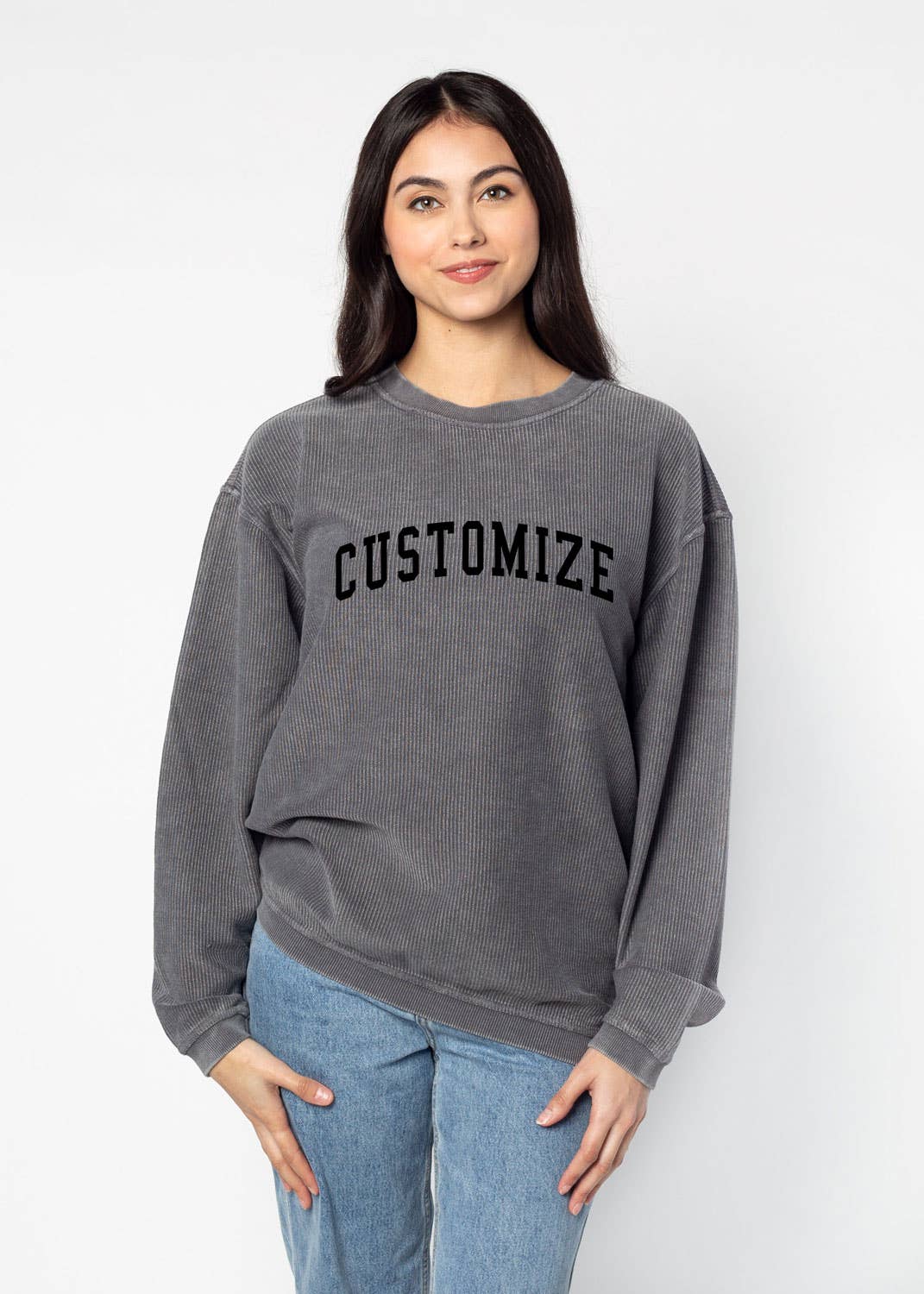 chicka-d – Großhandel Sweatshirt mit Grafikdruck – Damen – Die originale Custom Graphic Corded Crew, Collegiate Arc3