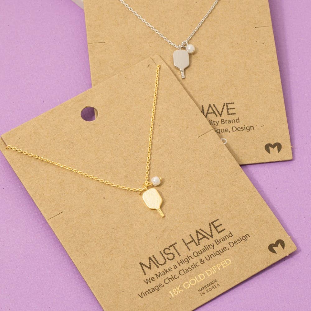 Fame Accessories – Großhandel Kette mit Anhänger/Charm – Halskette mit goldfarbenem Anhänger in Gurkenform0