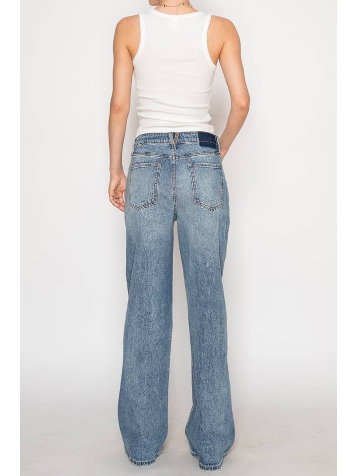 ARTEMIS VINTAGE - Wholesale Jeans – Women’s - BLUE By Artemis Slim Ultra High Rise 90's Straight Jeans2