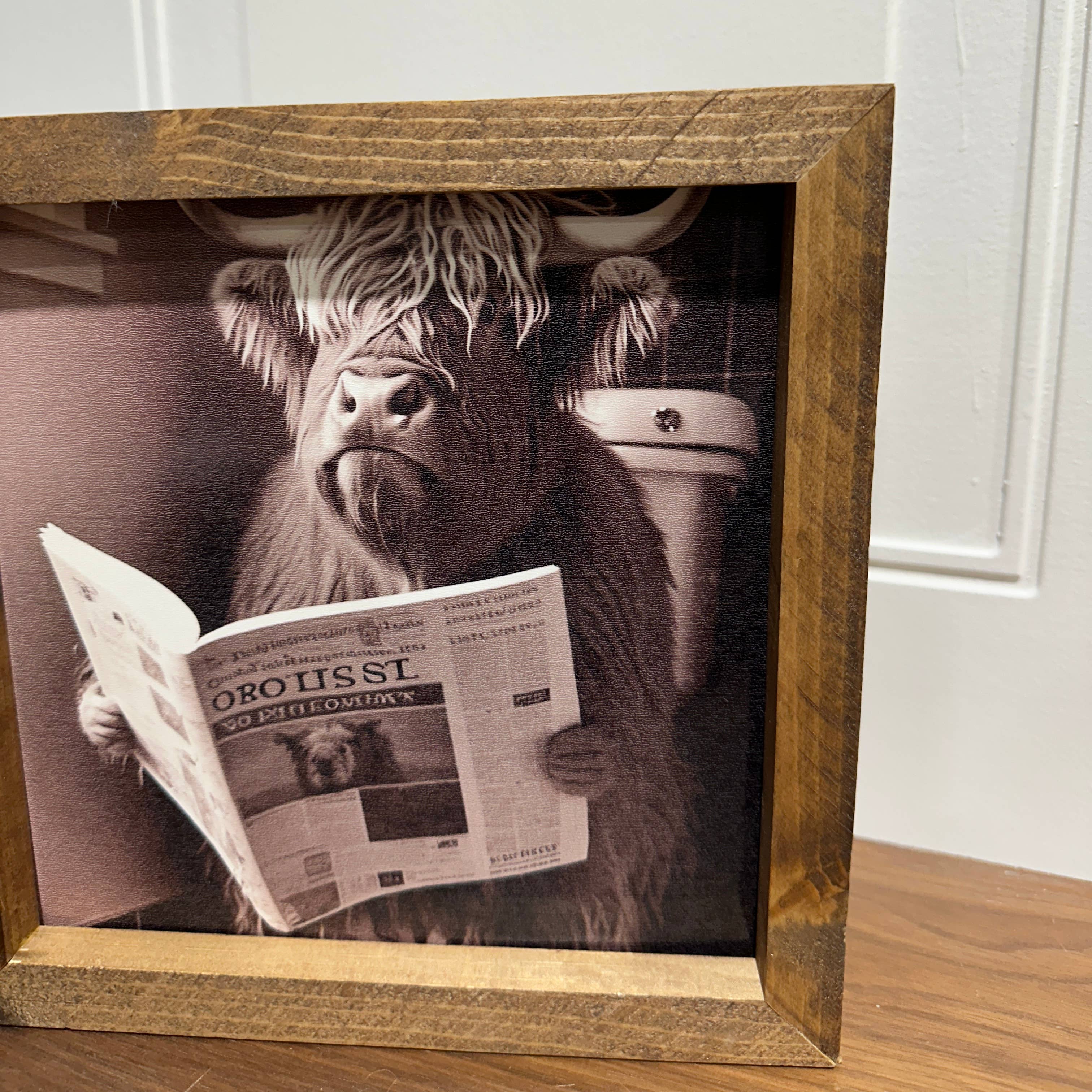 The Broken Board – Großhandel Kunstdruck – Highland-Kuh liest eine Zeitung, Highland-Kuh lustiger Druck5