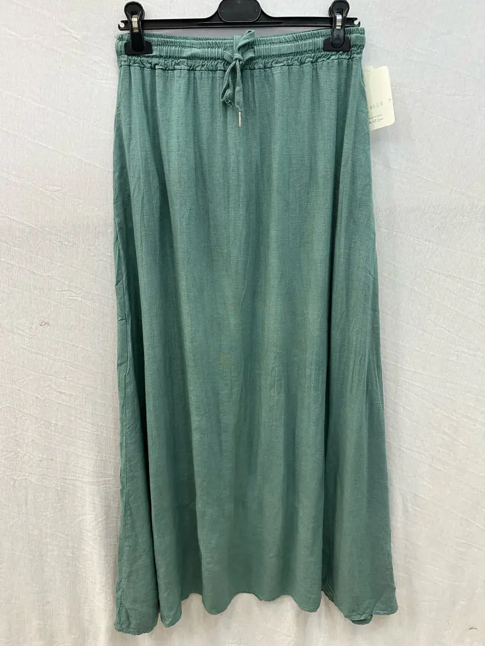 Mimi & Gogo - Wholesale Skirt - Women's - Long linen skirt with two pockets @8628_JLinPoche17