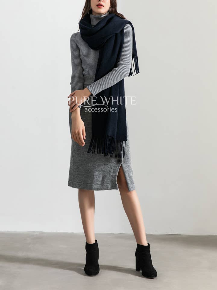 Oversized 100% Wool Thick Shawl Scarf Wrap–Classic Solid for wholesale by Aavion