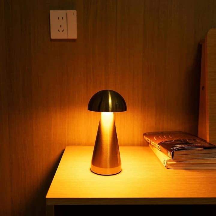 LAX Gadgets - Wholesale Desk Light - Kids - Charming Mushroom LED Lamp/ Night Light -Retail Pack