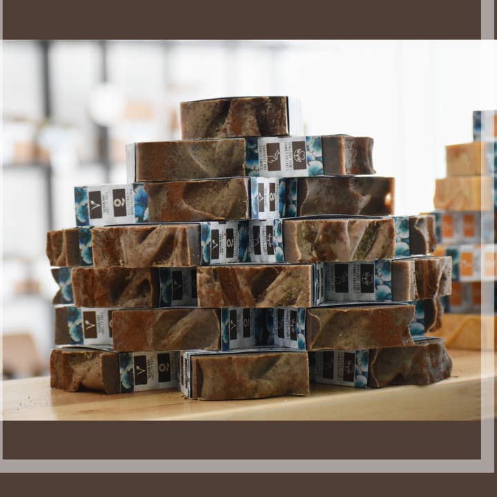 Savon en pain : Menthe espresso pour la vente par Tiani Body Care