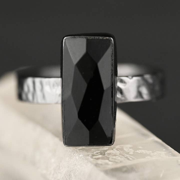 Ring w/ Black Onyx Rectangle on a Hammered Band (Gunmetal) for wholesale by KBD Studio