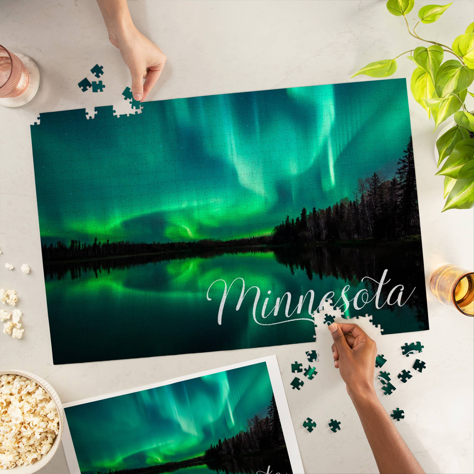 Lantern Press – wholesale Puzzle – Adult – 1000 PIECE PUZZLE Minnesota, Northern Lights over Lake1