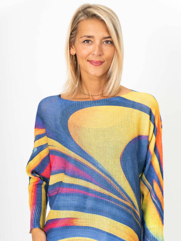Abstract Batwing Sweater for wholesale by Look Mode Usa
