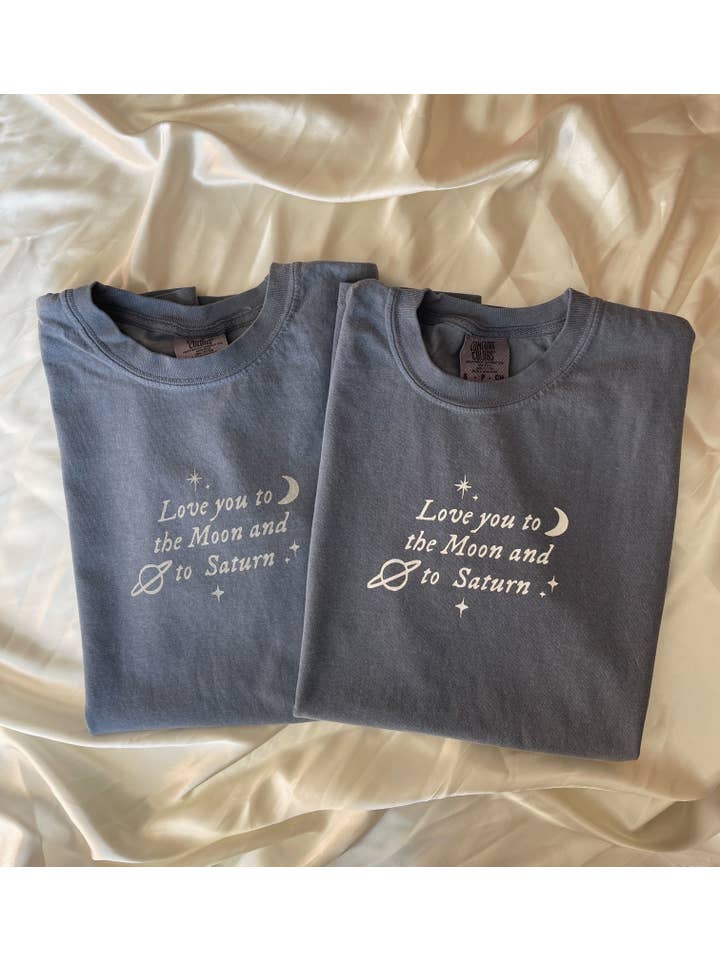 Molly Louise Shop – wholesale Screen printed t-shirt – Women′s – Love You to the Moon and to Saturn T-Shirt7